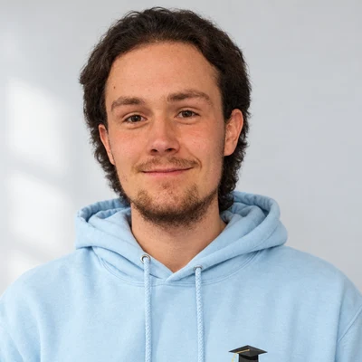 Erik H.